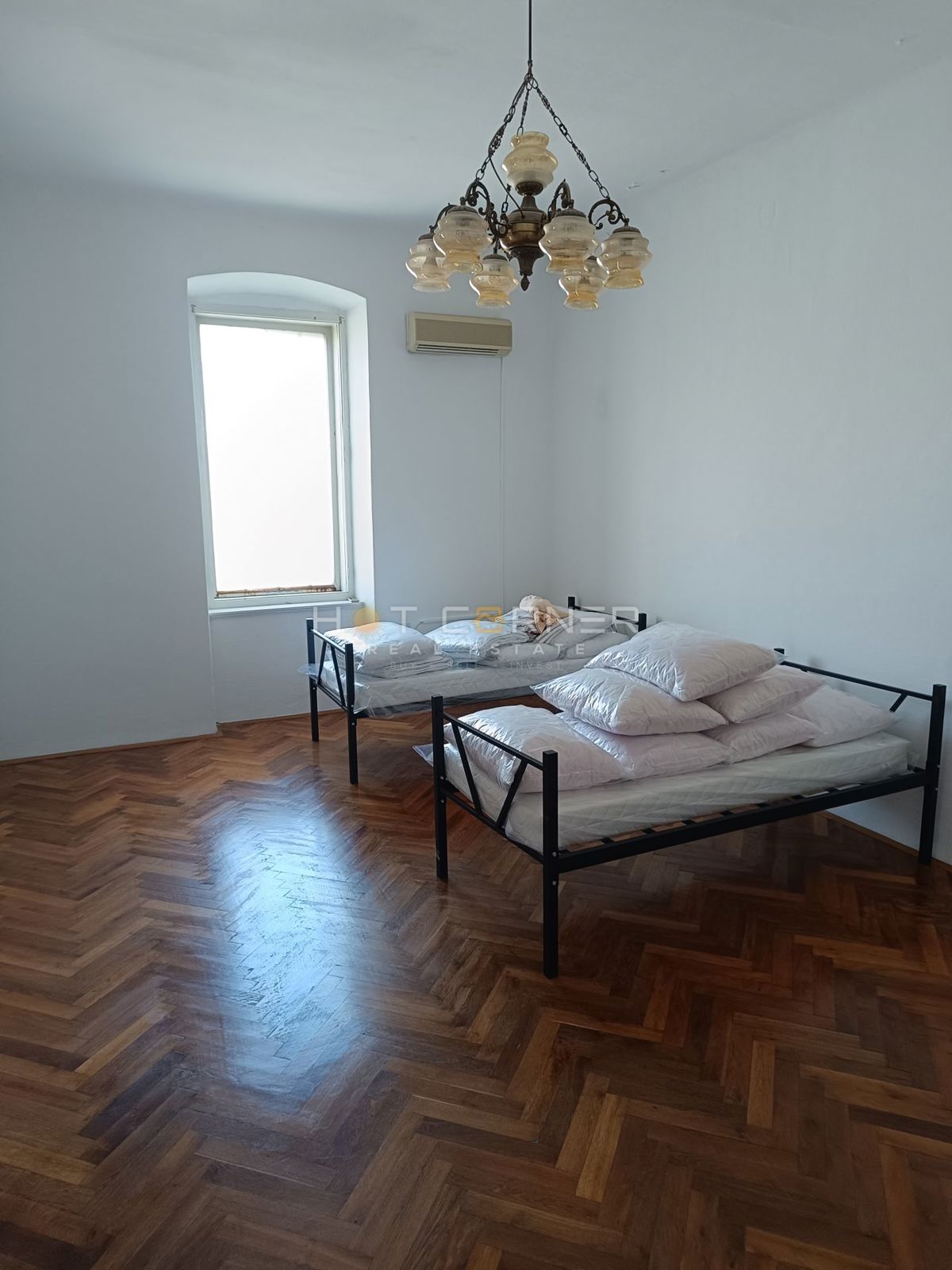 Avtentična italijanska vila s karakterjem - center Pule