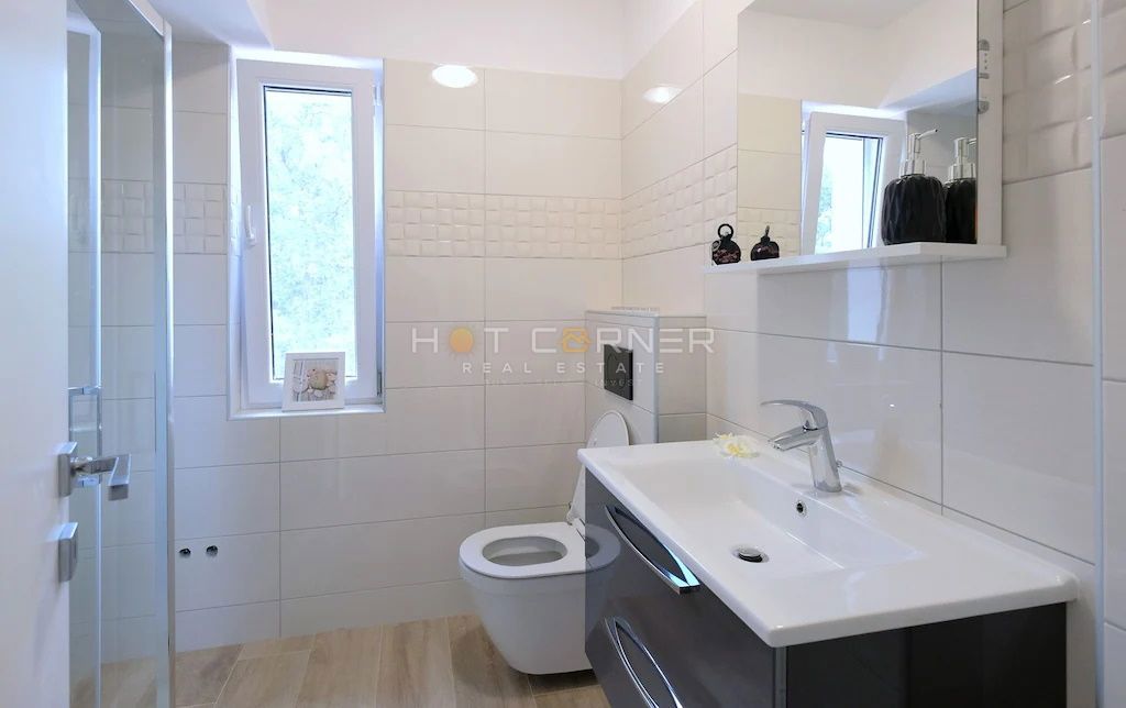 Hiša Svetvinčenat, 220m2
