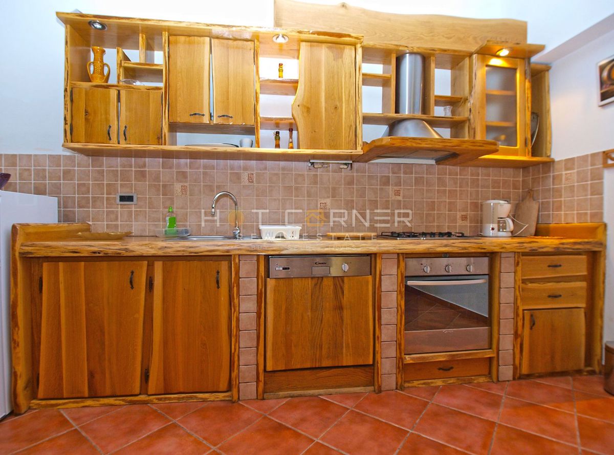 Stanovanje Monte Zaro, Pula, 80m2