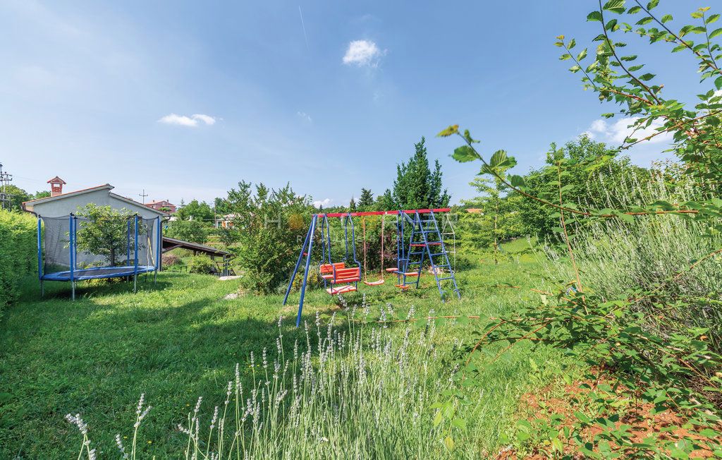 Hiša Prhati, Višnjan, 440m2