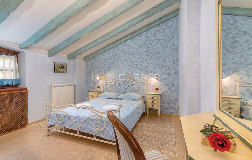Hiša Prhati, Višnjan, 440m2
