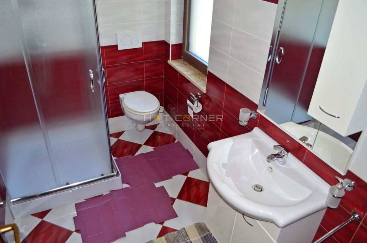 Hiša Medulin, 230m2