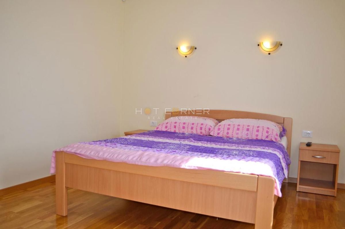 Hiša Medulin, 230m2