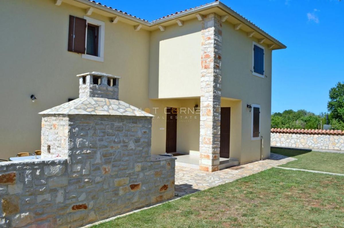 Hiša Medulin, 230m2