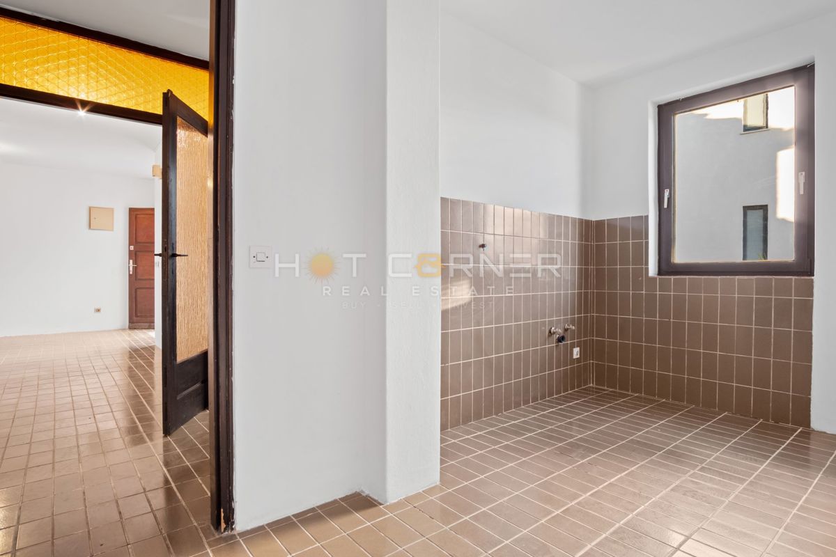 Hiša Pješčana Uvala, Medulin, 300m2