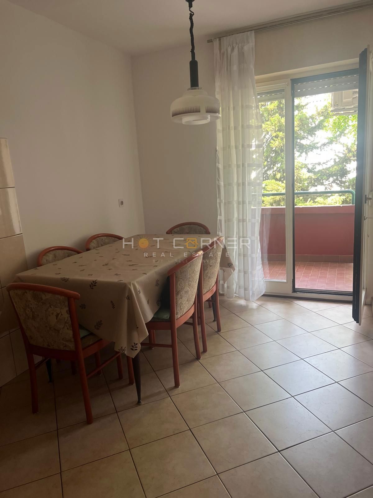 КВАРТИРА ŠIJANA, 2 СПАЛЬНИ, 2 ТЕРРАСЫ, 1-Й ЭТАЖ