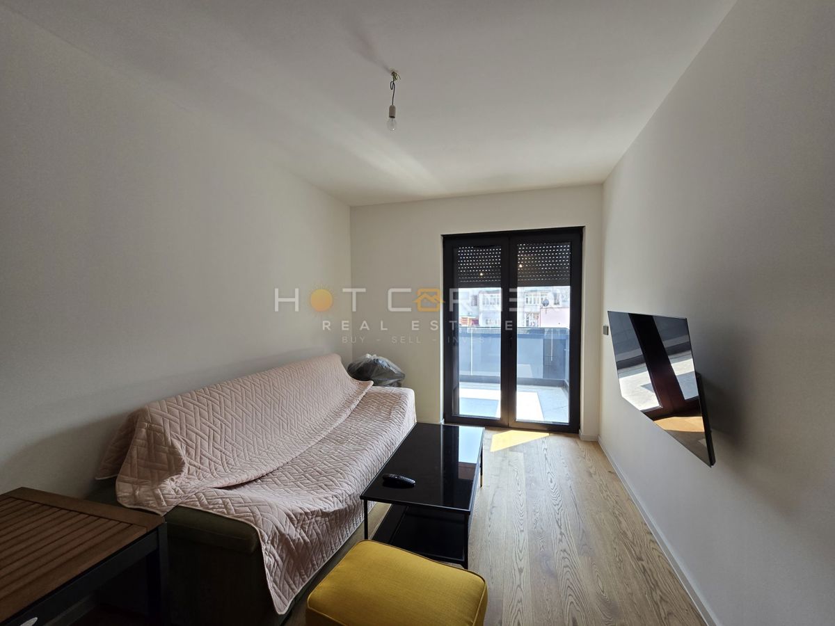Stanovanje Centar, Pula, 60m2
