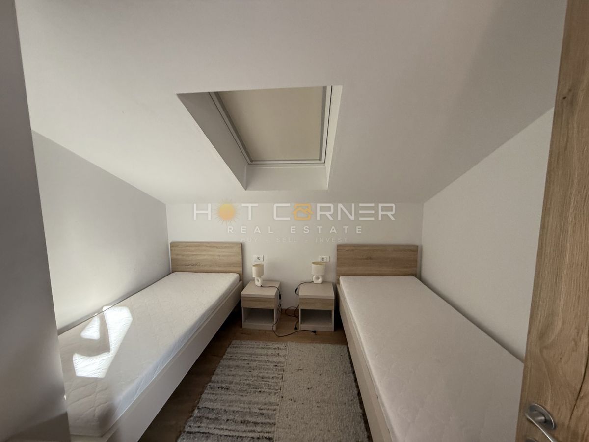 Medulin, penthouse, 1. vrsta ob morju, odprt pogled na morje