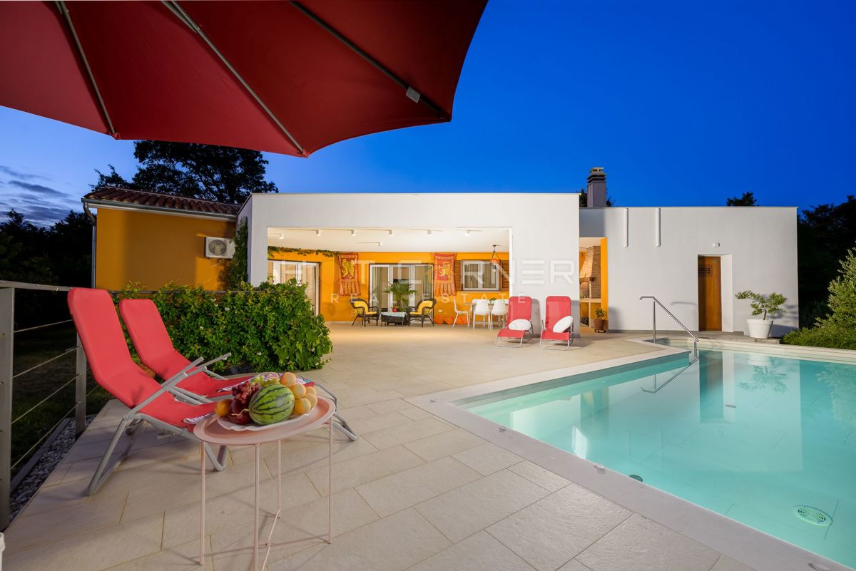 Čudovita vila v mirnem okolju