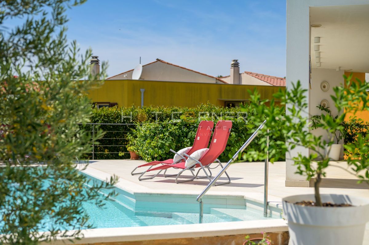 Čudovita vila v mirnem okolju