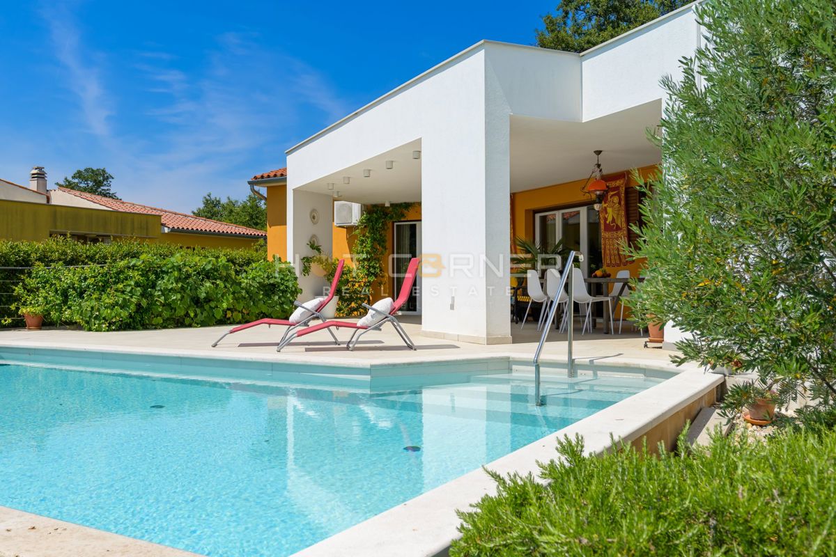 Čudovita vila v mirnem okolju