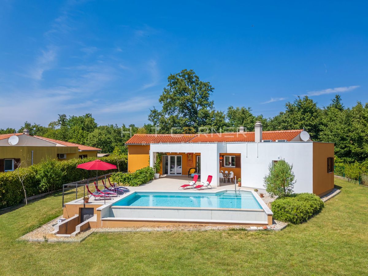 Čudovita vila v mirnem okolju