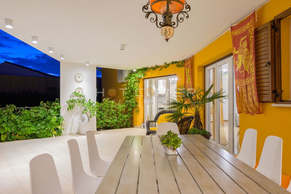 Čudovita vila v mirnem okolju