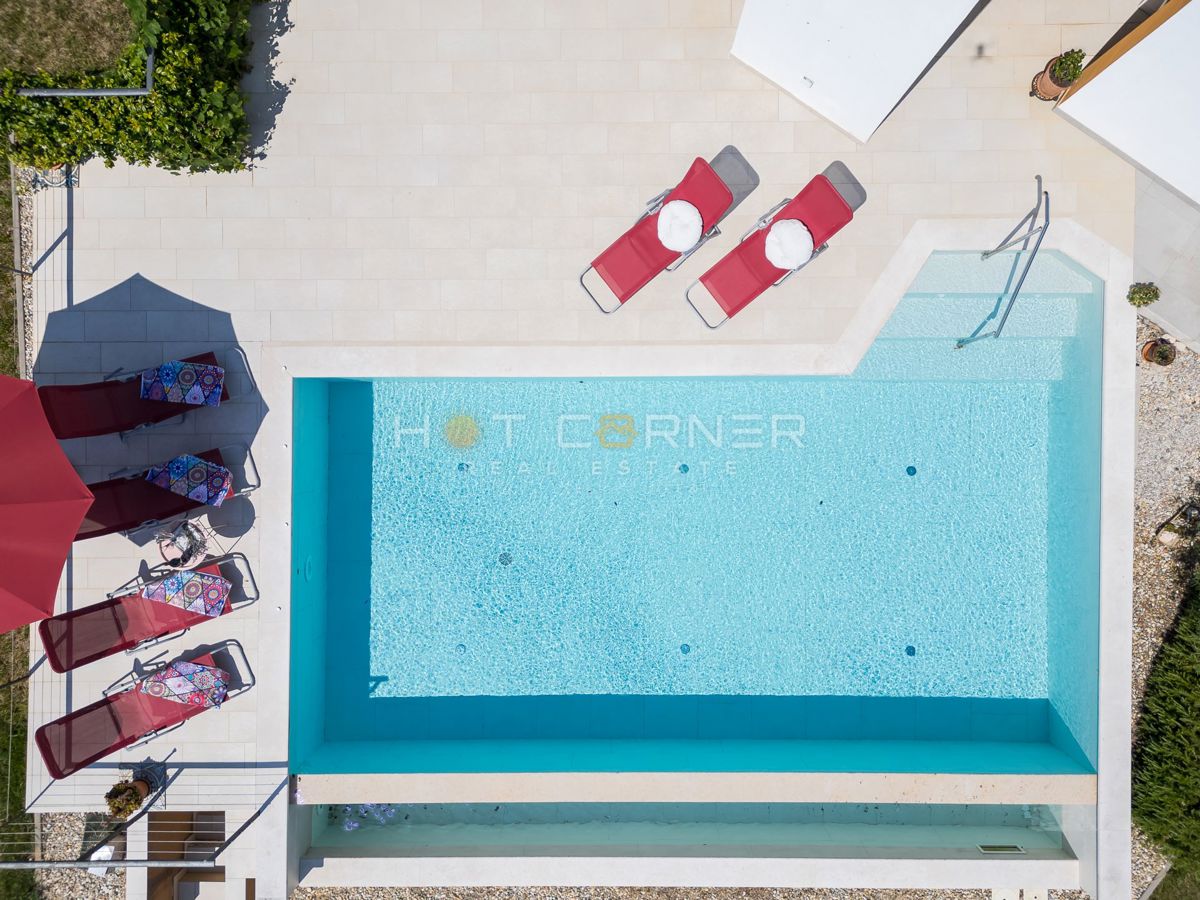 Čudovita vila v mirnem okolju