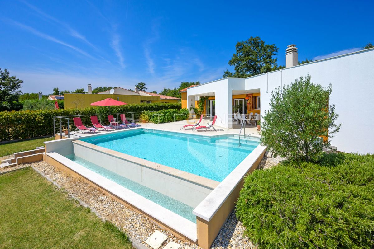 Čudovita vila v mirnem okolju