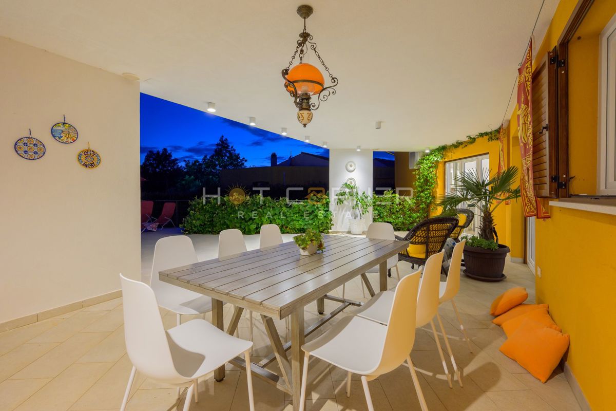 Čudovita vila v mirnem okolju