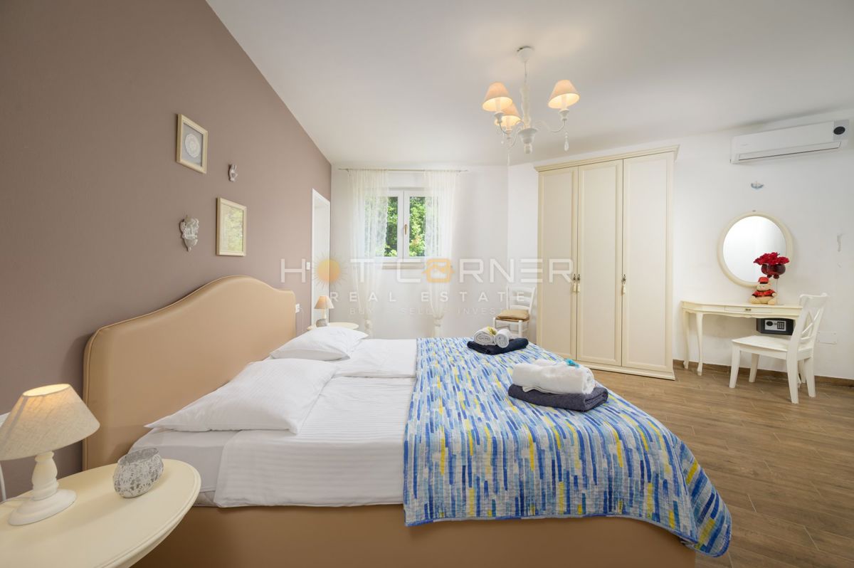 Čudovita vila v mirnem okolju