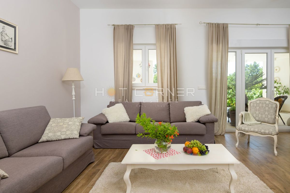 Čudovita vila v mirnem okolju