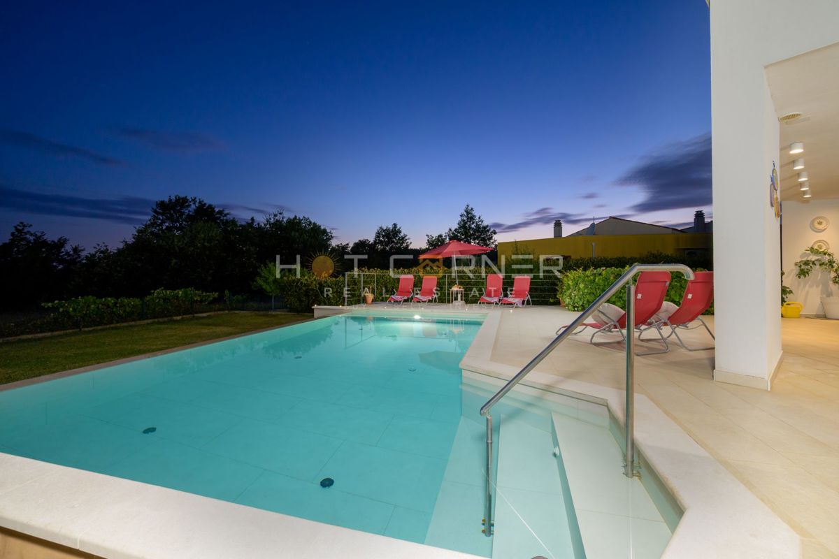 Čudovita vila v mirnem okolju