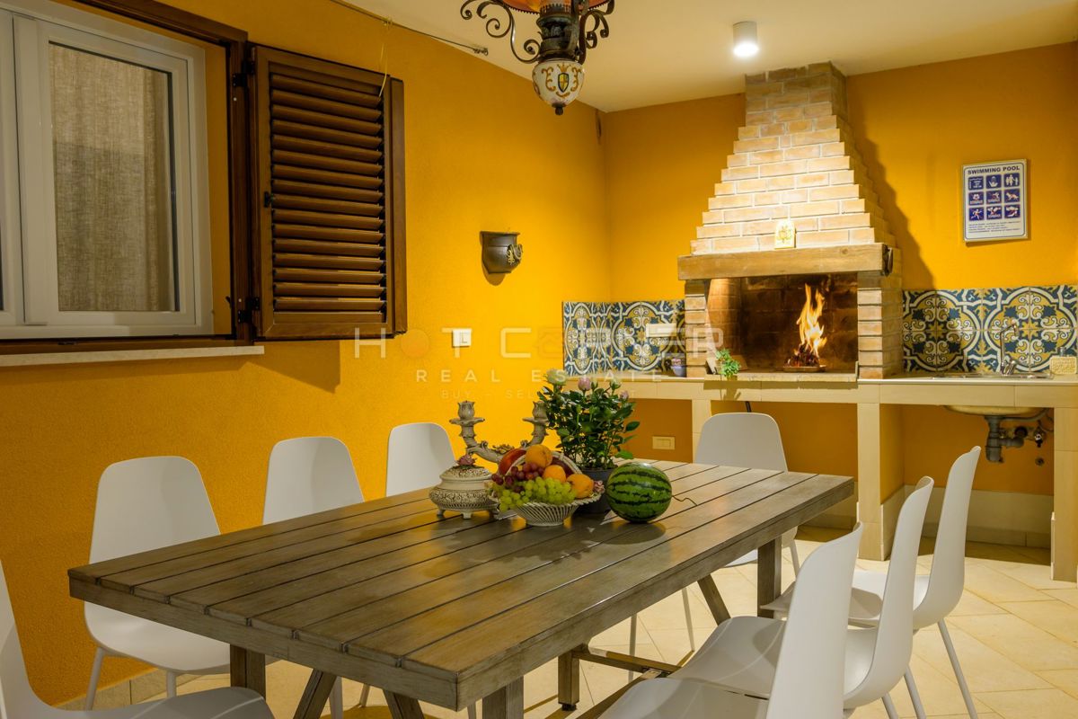 Čudovita vila v mirnem okolju