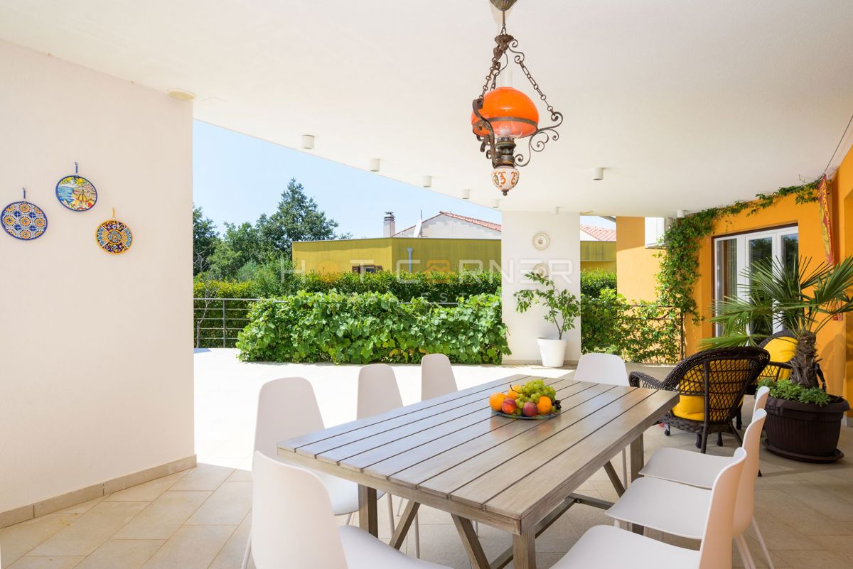 Čudovita vila v mirnem okolju