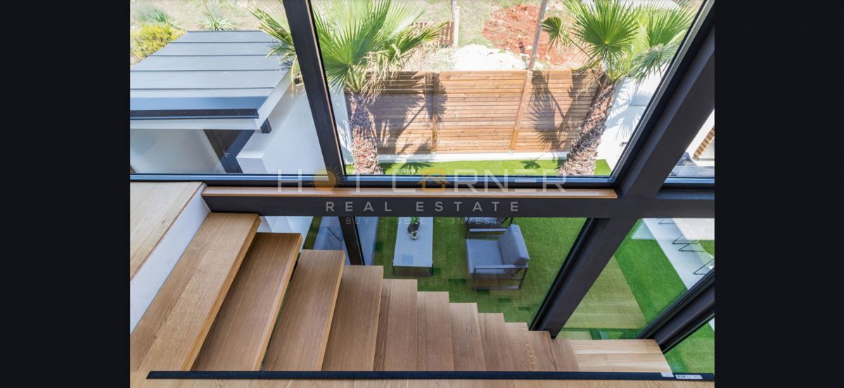 Taboo vila - Moderna eleganca in razkošno življenje