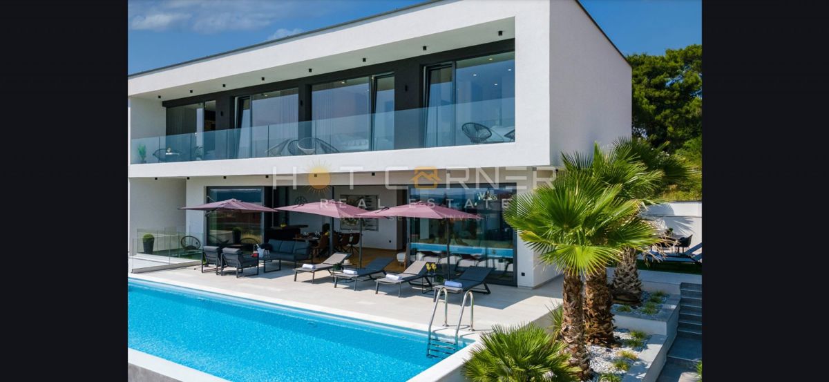 Taboo vila - Moderna eleganca in razkošno življenje