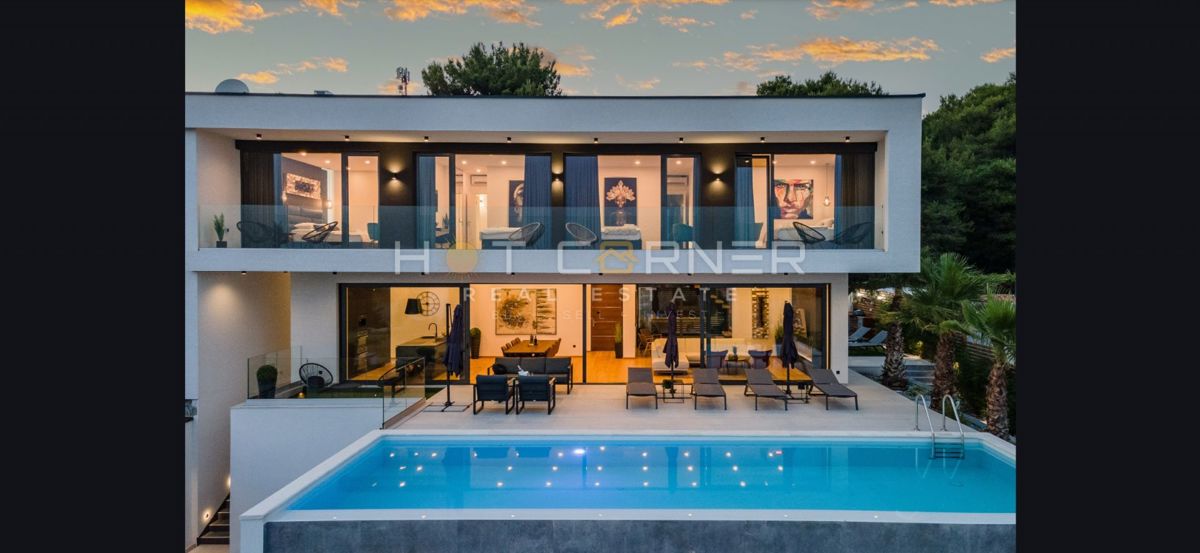 Taboo vila - Moderna eleganca in razkošno življenje