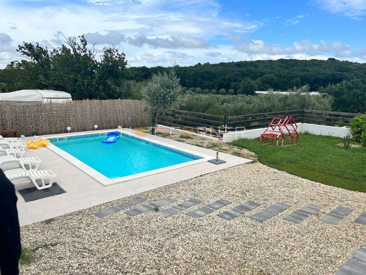 Hiša Pješčana Uvala, Medulin, 180m2