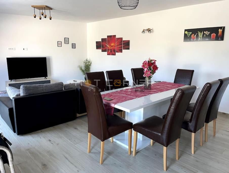 Hiša Pješčana Uvala, Medulin, 180m2