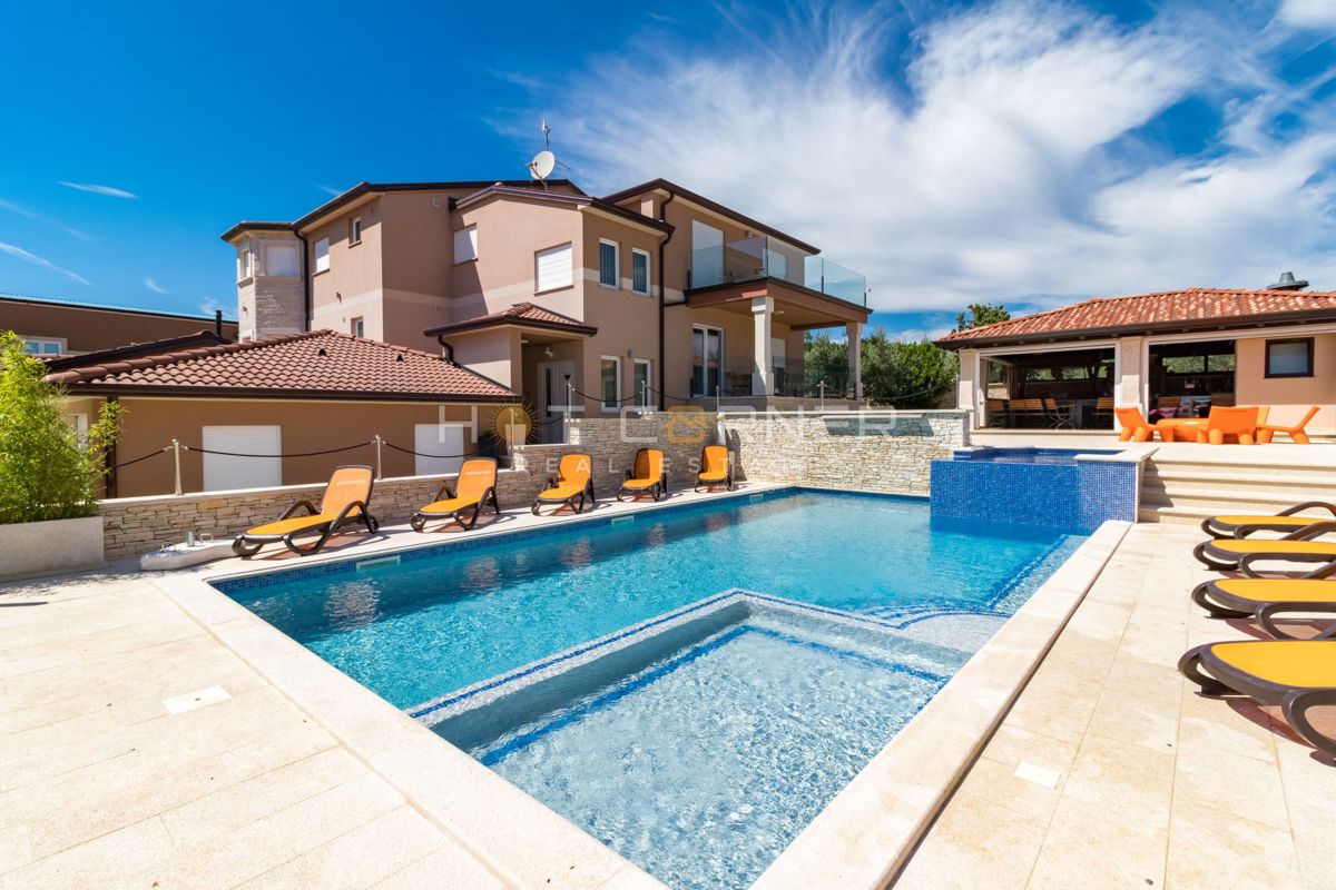 Hiša Valtura, Ližnjan, 600m2