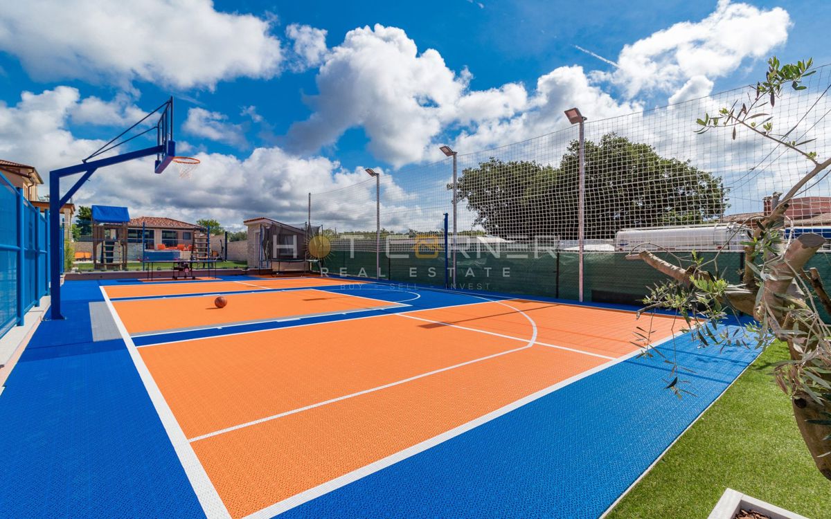Hiša Valtura, Ližnjan, 600m2