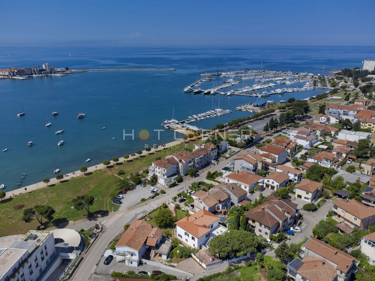 Villa ob morju v Umagu