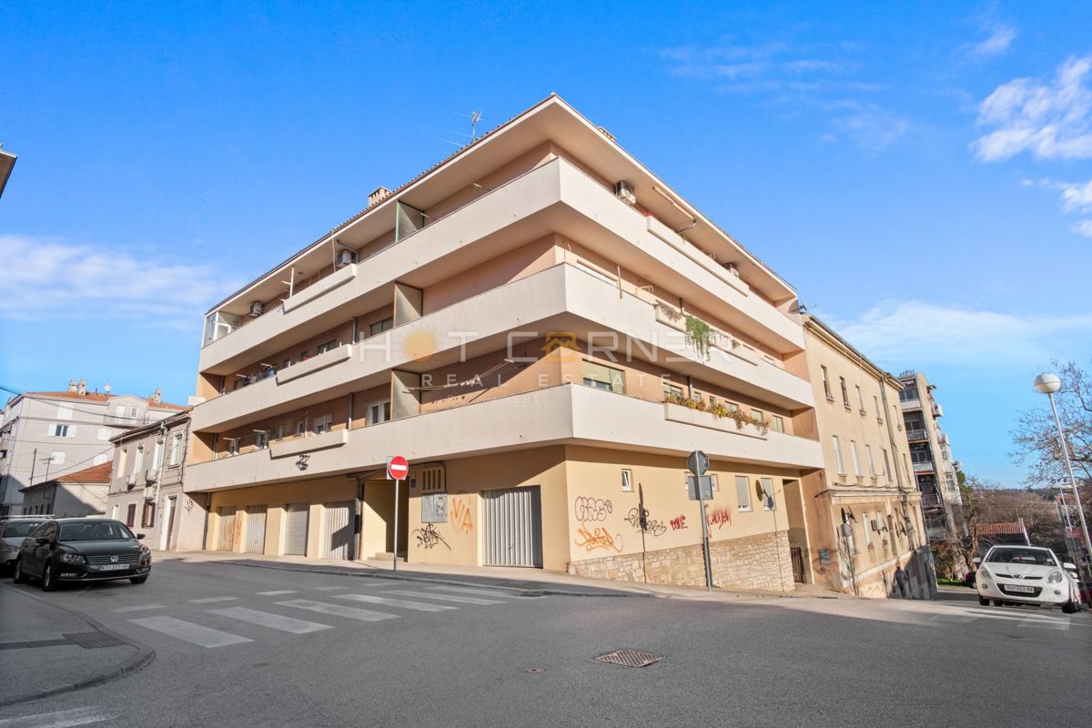 Pula, stanovanje blizu centra 82 m2