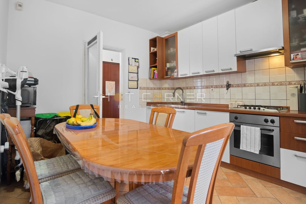 Pula, stanovanje blizu centra 82 m2