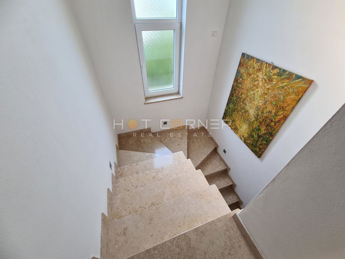 Hiša Vodnjan, 250m2