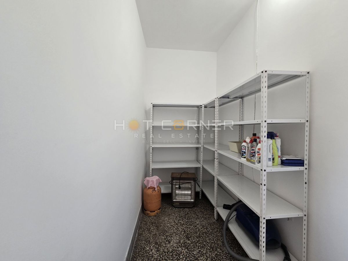 Stanovanje Centar, Pula, 67m2