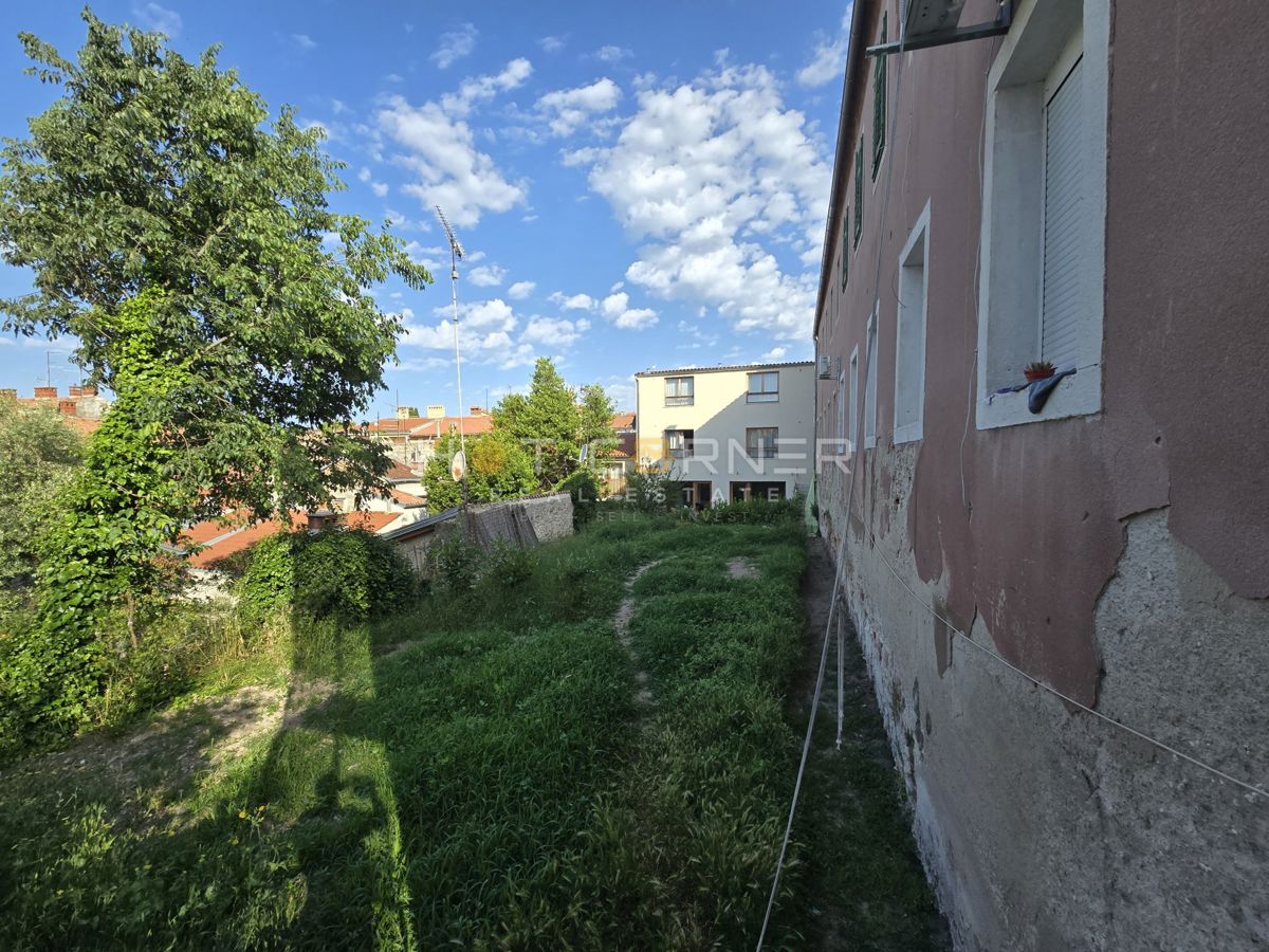 Stanovanje Centar, Pula, 67m2