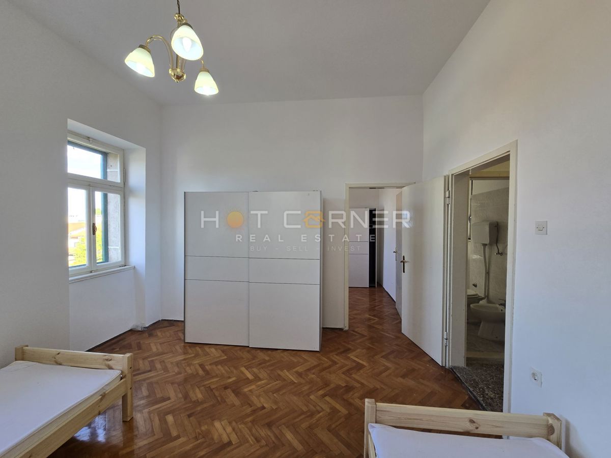 Stanovanje Centar, Pula, 67m2