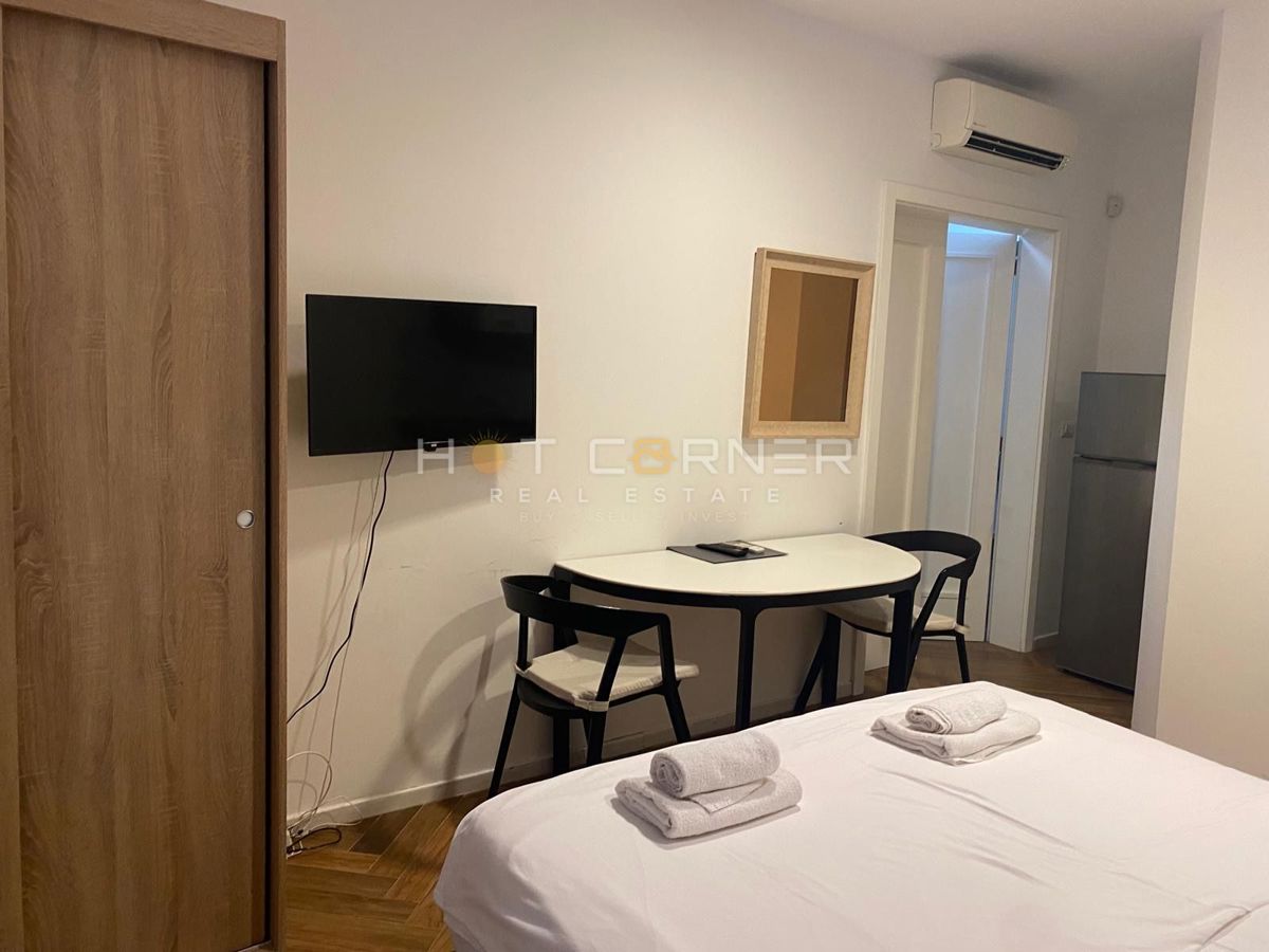 PRILOŽNOST – 3 STANOVANJA: enosobno stanovanje in dva garsonjera!