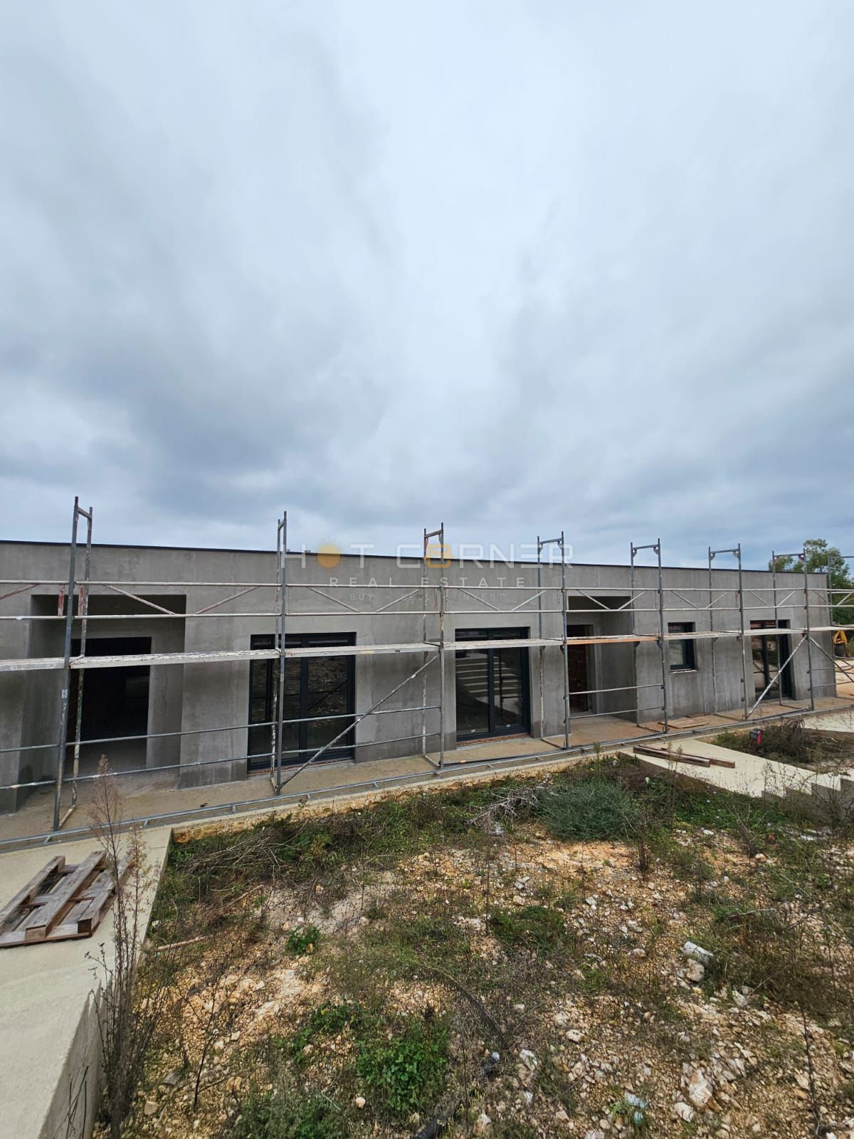 Investicijska priložnost: dve hiši z bazenoma blizu Rovinja  