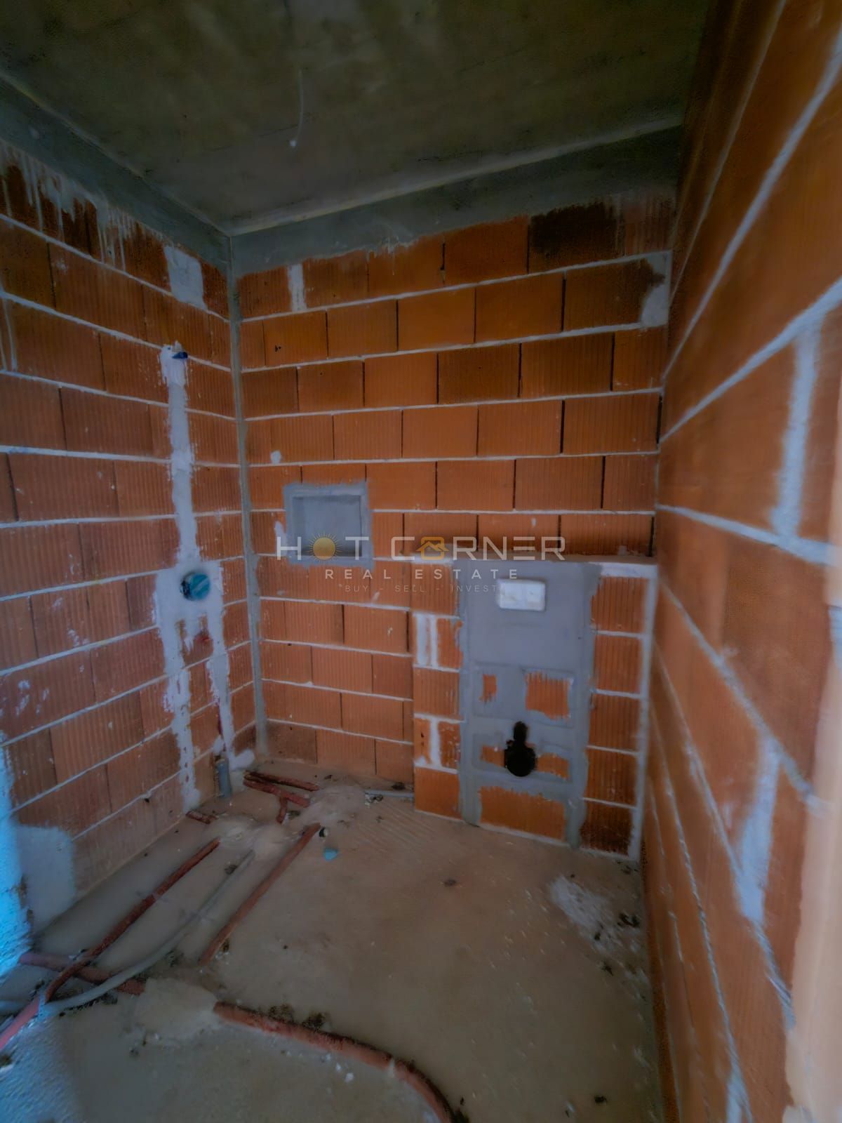 Investicijska priložnost: dve hiši z bazenoma blizu Rovinja  