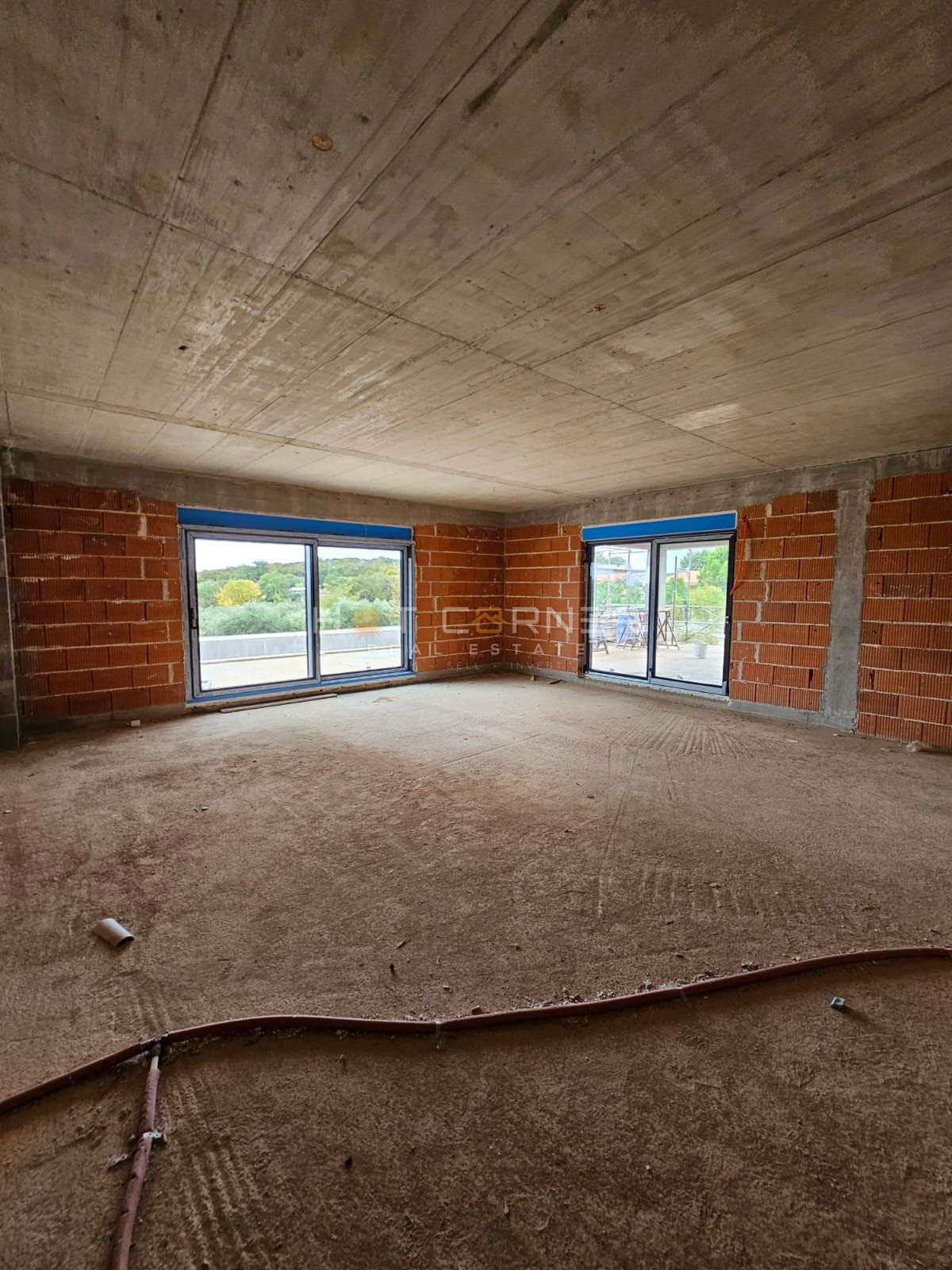 Investicijska priložnost: dve hiši z bazenoma blizu Rovinja  