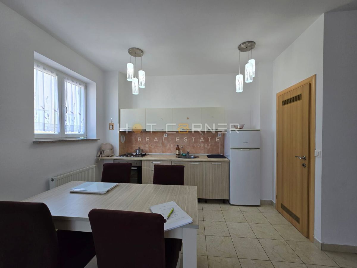 Stanovanje Valdebek, Pula, 62m2