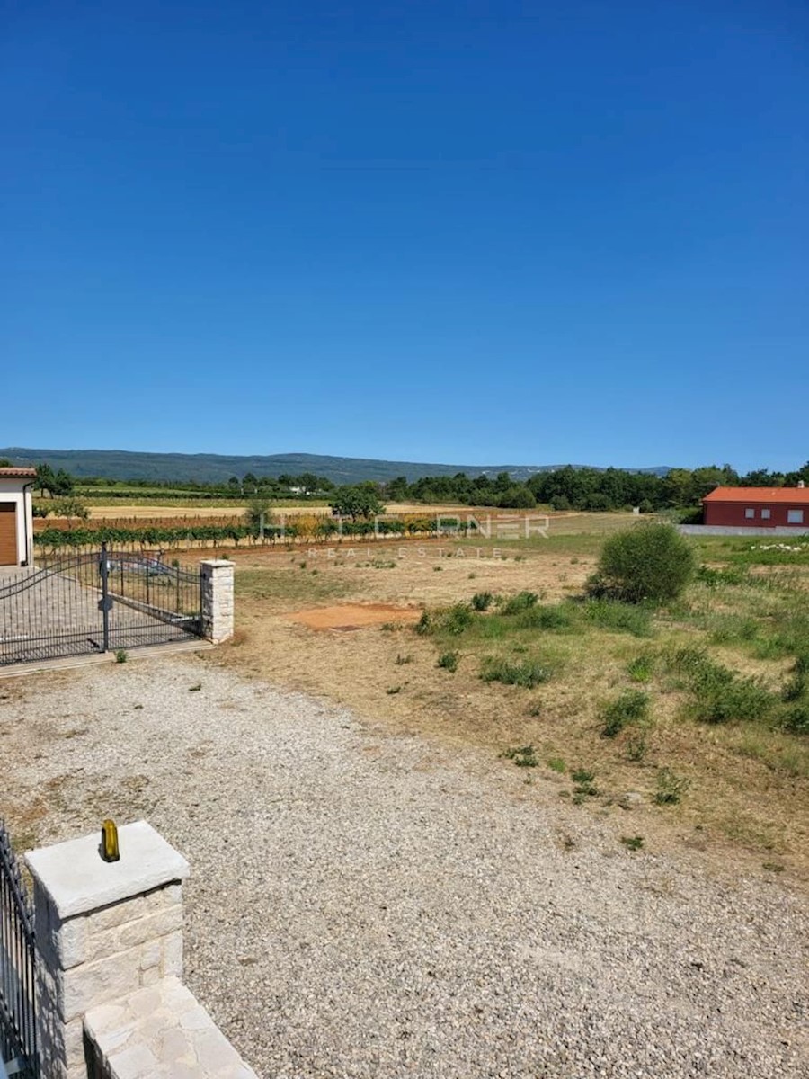 Prostorna vila z bazenom in pogledom na morje, Rebići