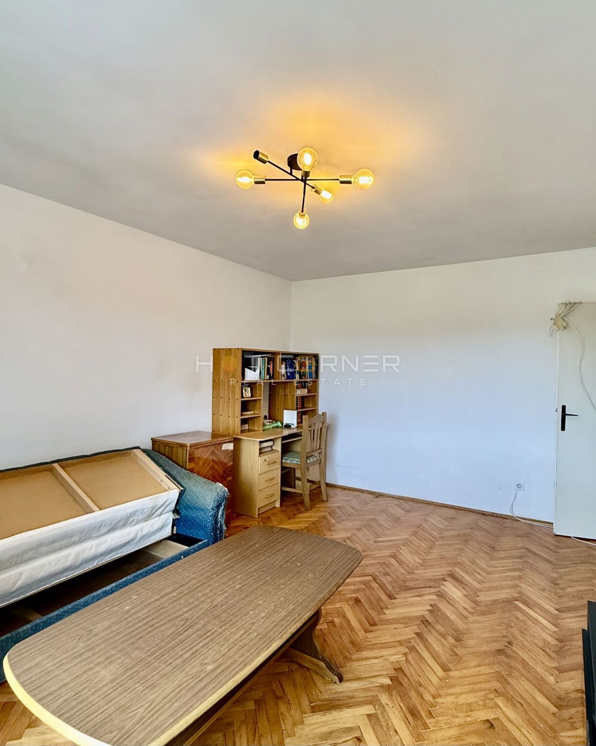 Stanovanje za prenovo v centru Pule – 56 m²