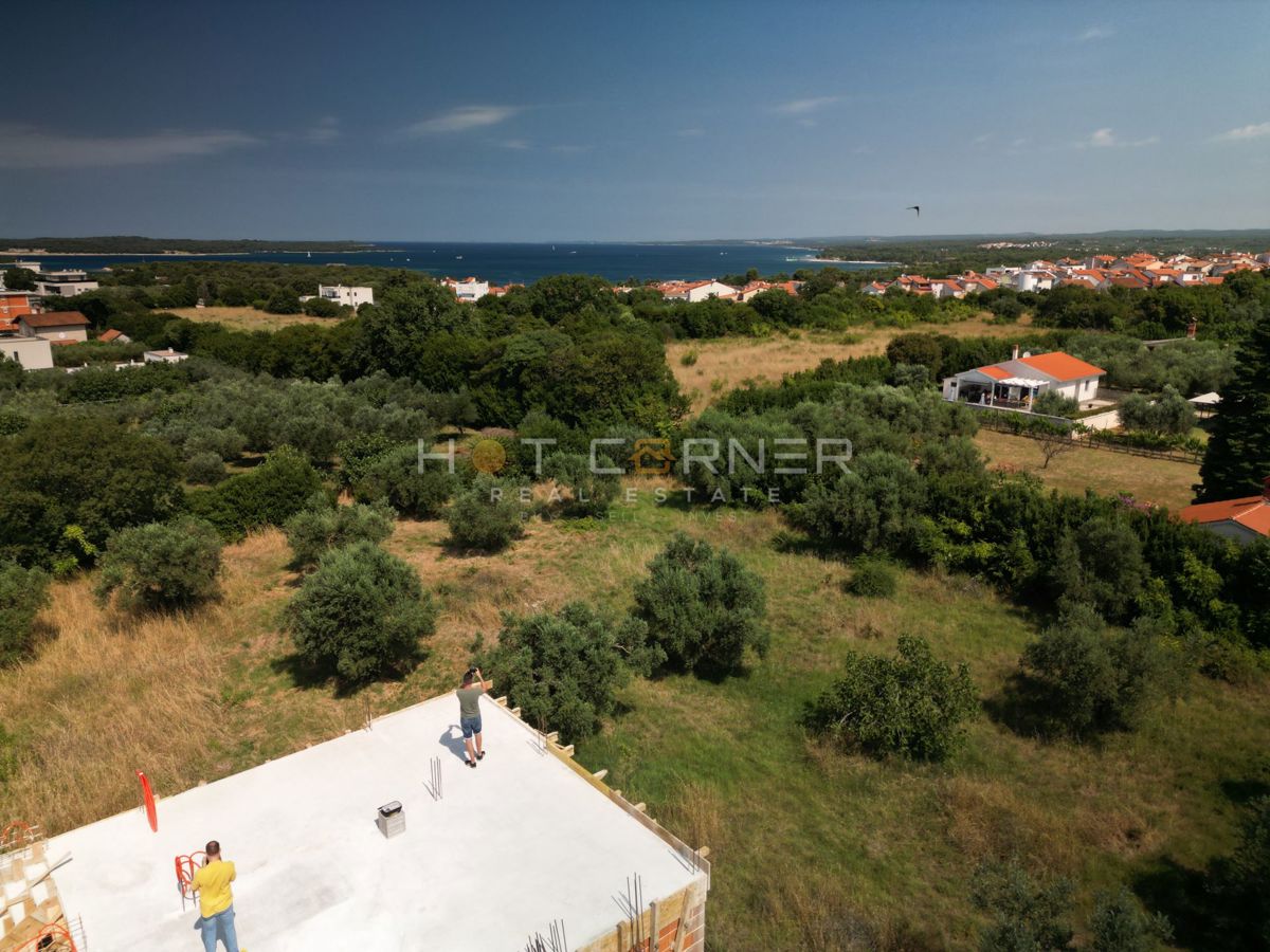 Stanovanje z vrtom v novogradnji – Štinjan, 59,45 m² + vrt 77 m² – 1300 m od morja!