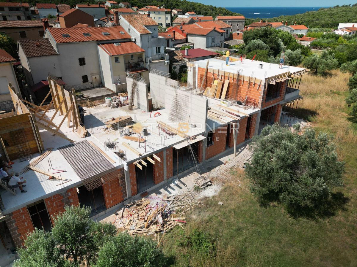 Stanovanje z vrtom v novogradnji – Štinjan, 59,45 m² + vrt 77 m² – 1300 m od morja!
