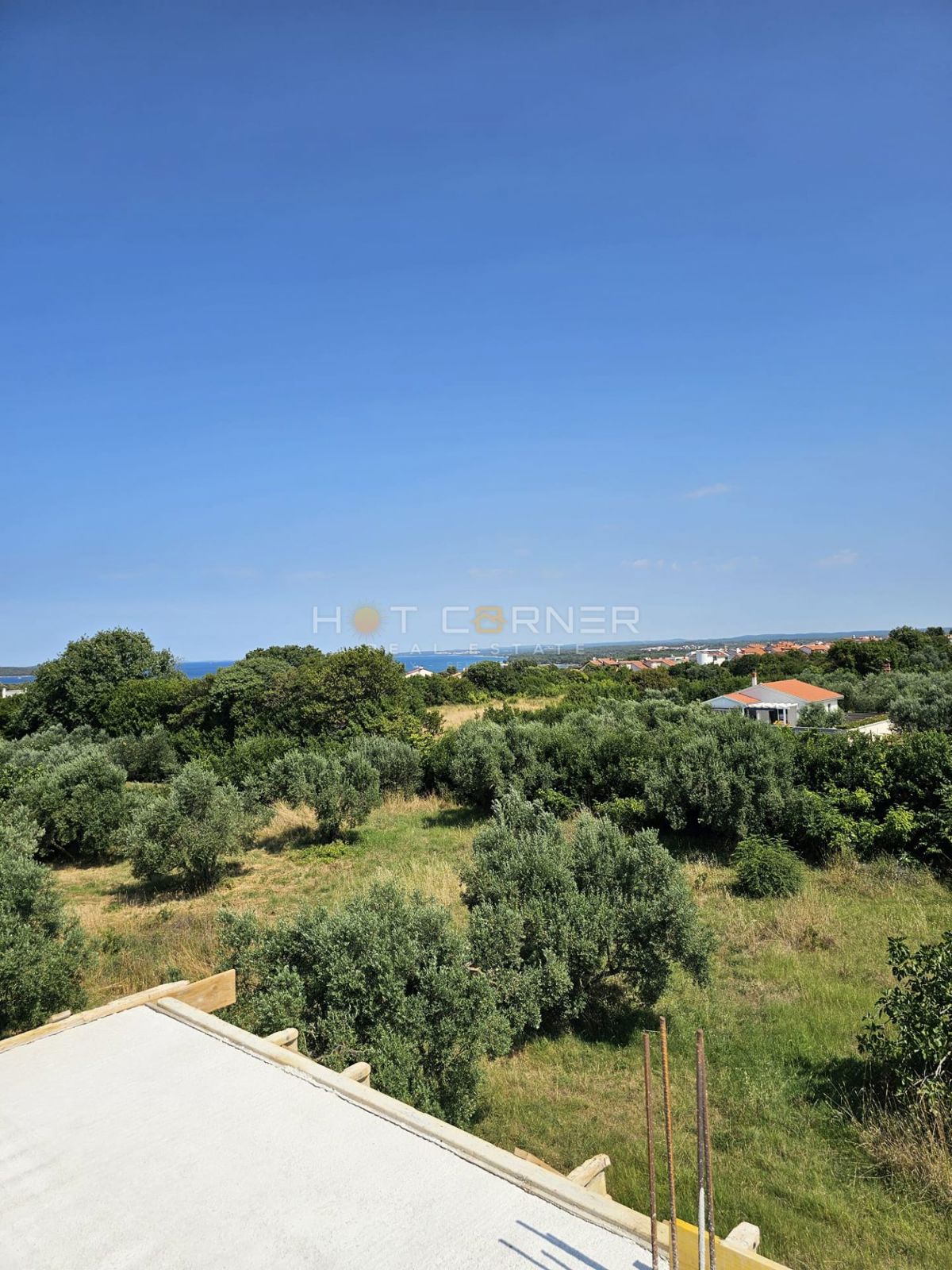 Stanovanje z vrtom v novogradnji – Štinjan, 59,45 m² + vrt 77 m² – 1300 m od morja!
