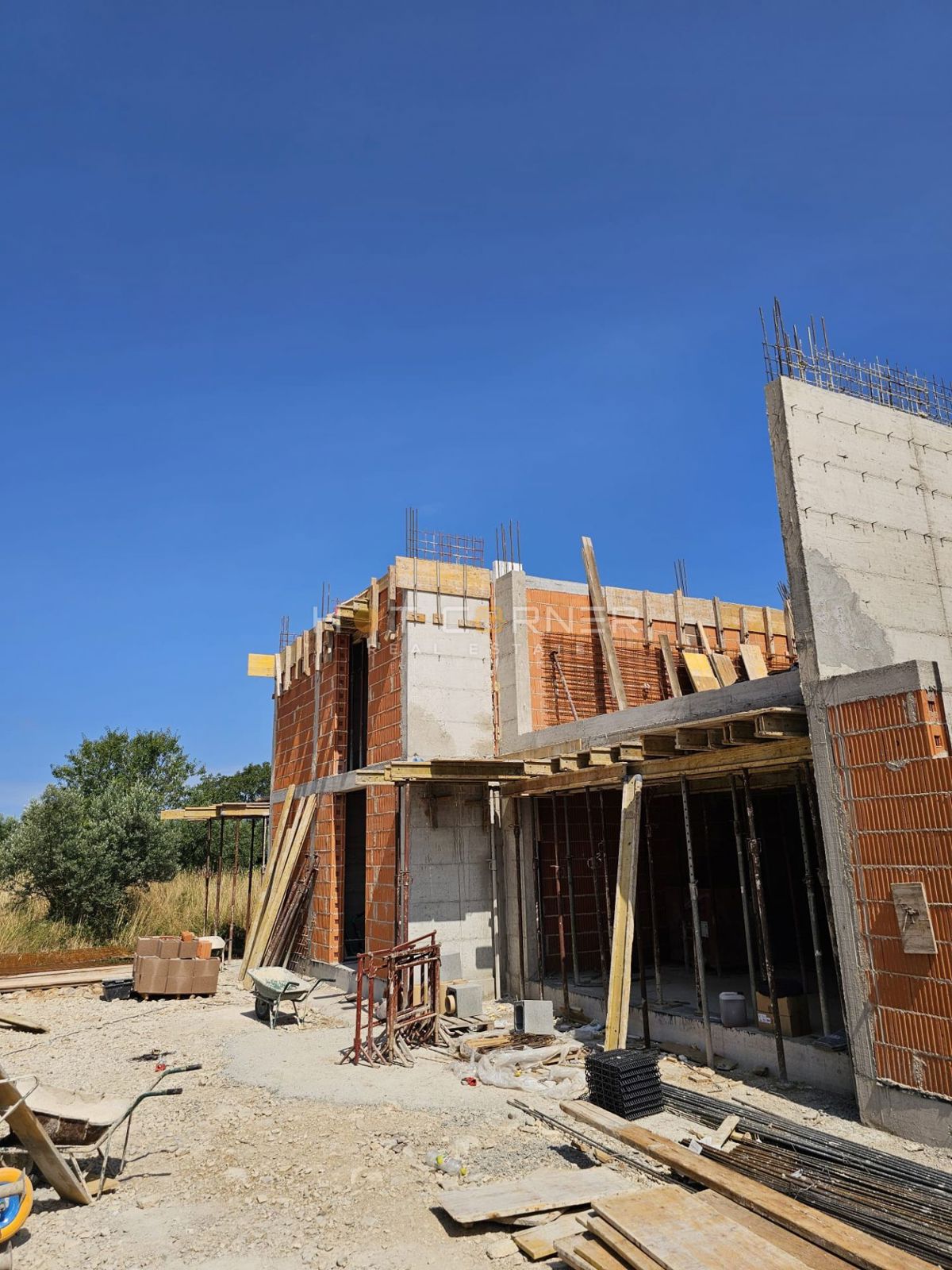 Stanovanje z vrtom v novogradnji – Štinjan, 59,45 m² + vrt 77 m² – 1300 m od morja!